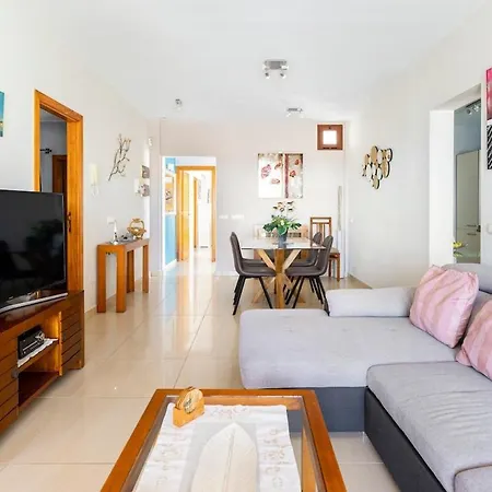 3 Bedroom With Pool And Jacuzzi Βίλα