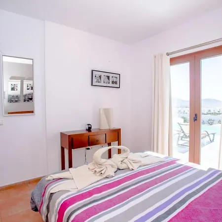 3 Bedroom With Pool And Jacuzzi فيلة