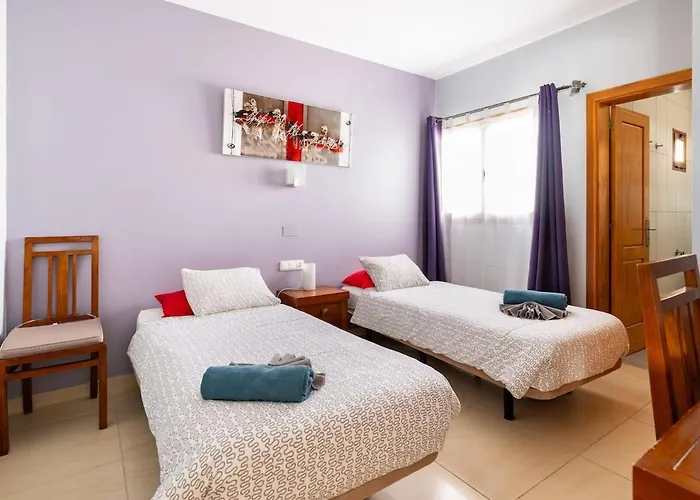 3 Bedroom With Pool And Jacuzzi فيلة بلايا بلانكا