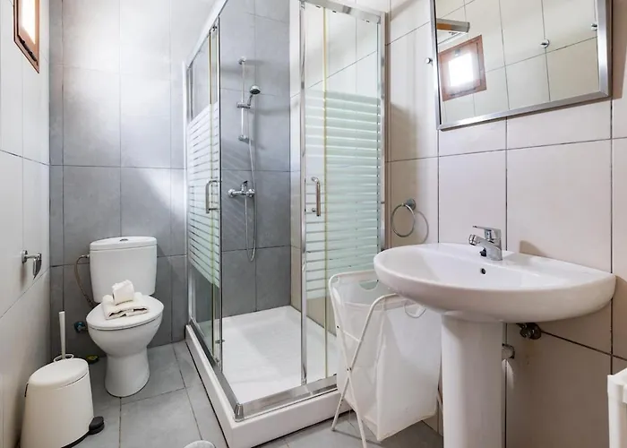 فيلة 3 Bedroom With Pool And Jacuzzi بلايا بلانكا