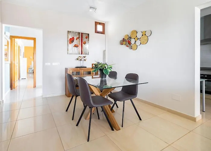 3 Bedroom With Pool And Jacuzzi فيلة
