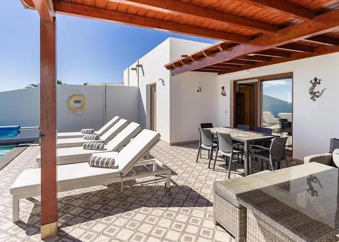 فيلة 3 Bedroom With Pool And Jacuzzi بلايا بلانكا