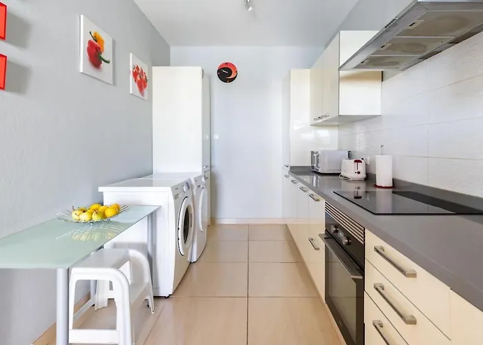 فيلة 3 Bedroom With Pool And Jacuzzi بلايا بلانكا
